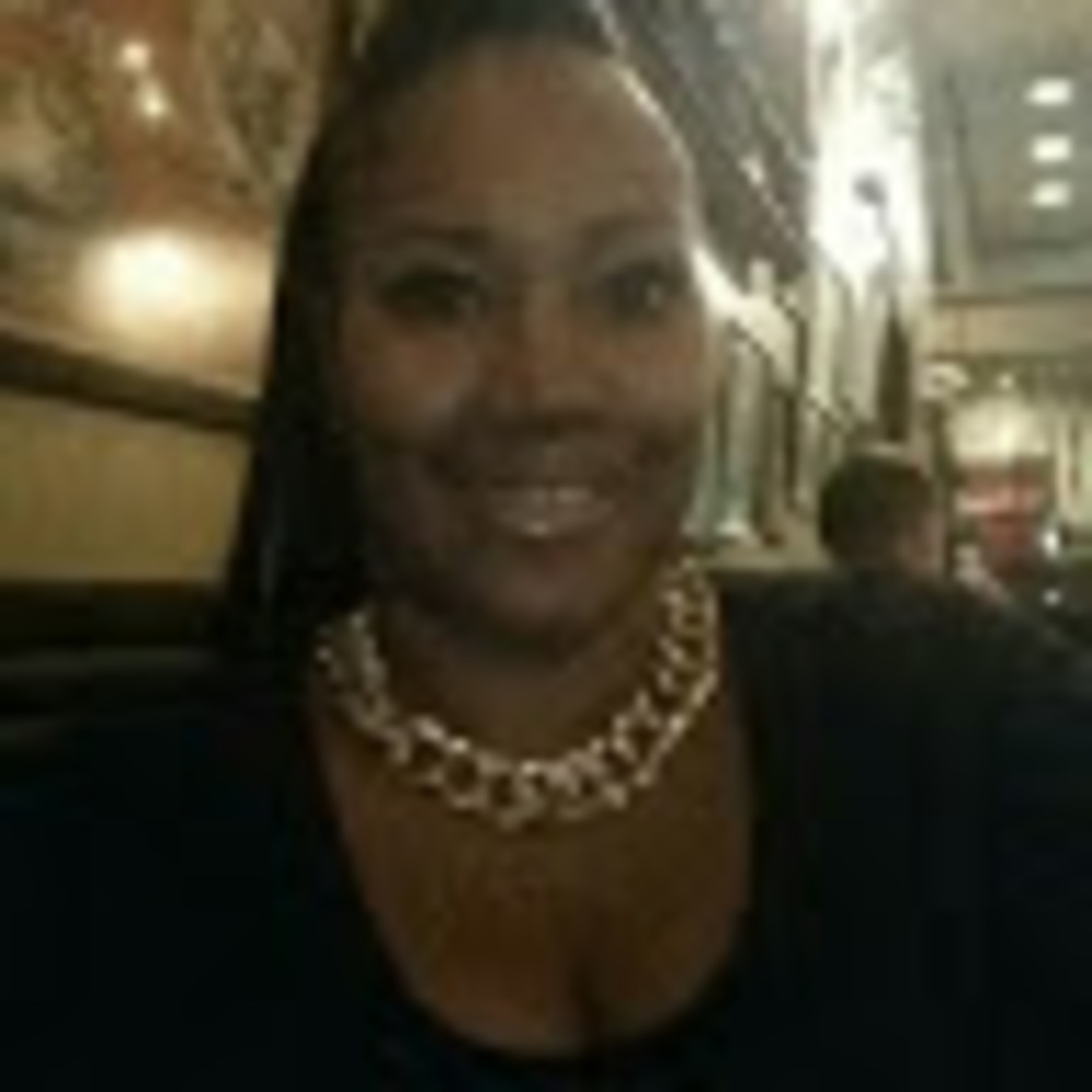 Meet your Posher, Felicia